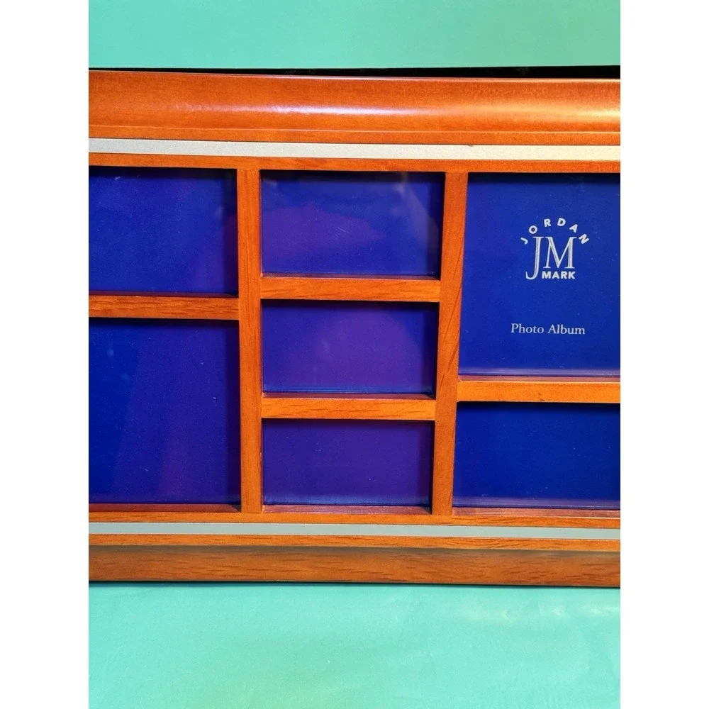 CHERRY WOOD PHOTO ALBUM BOOK-HOLDS 200‎ PHOTOS IN 4